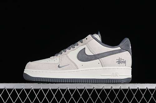 340HD1968013AIR FORCE 1 07 LOW WHITEGREYSILVERWOMAN3639MAN4045