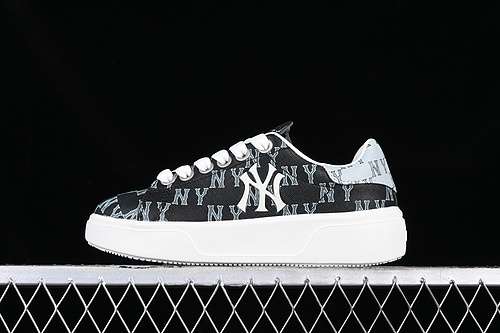 2303ASXCCM3N50BKSNY MLB CHUNKY LINER WHITEBLACKGREYWOMAN3539MAN4045