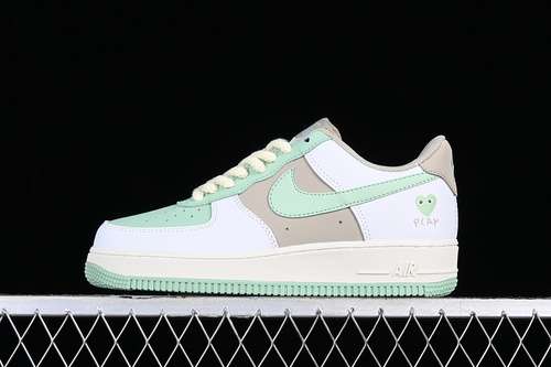 320CJ0304011COMME DES GARCONS X NK AIR FORCE 1 LOW WHITEGREENGREYUNSIEX3645