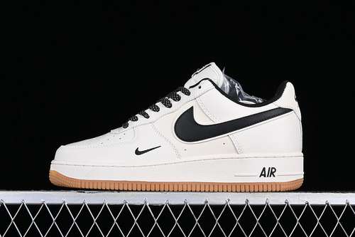 320HD1689101AIR FORCE 1 07 LOW WHITEBLACKWOMAN35539MAN4045