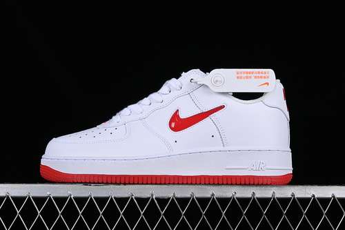 280FN5924101AIR FORCE 1 07 LOW ROYAL JEWEL WHITEREDWOMAN3639MAN4045