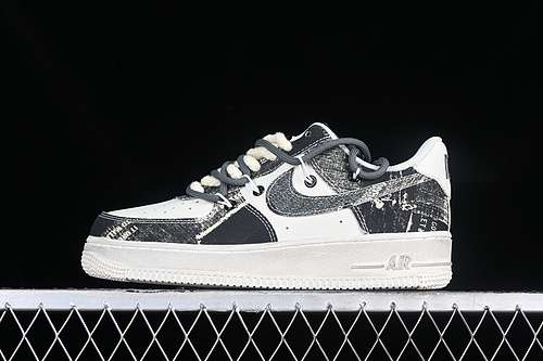 340KS6869888AIR FORCE 1 07 LOW WHITEBLACKGREYWOMAN3639MAN4045