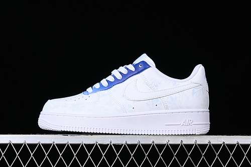 300CW2288111NIEK AIR FORCE 1 07 LOW WHITEBLUEWOMAN3639MAN4045
