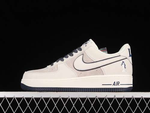 340DZ3696006AIR FORCE 1 07 LOW FOUR HORSEMEN PE BEIGEBLACKBEIGEWOMAN3639MAN4045