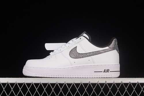 280CZ7933100AIR FORCE 1 LOW 07 GEOMETRIC PRINT WHITEMETALLIC SILVERBLACKUNISEX3645