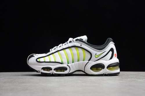 AQ2567100GZ AIR MAX TAILWIND 4 WHITEVOLTBLACKALOE VERDEMAN3945