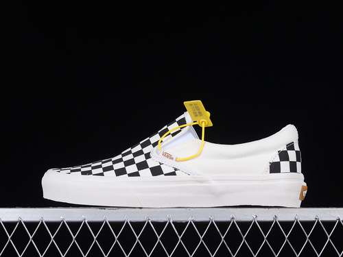 220VN0007NC1KPSLIPON VR3 SHOES WHITEBLACKWHITEWOMAN3539MAN4044