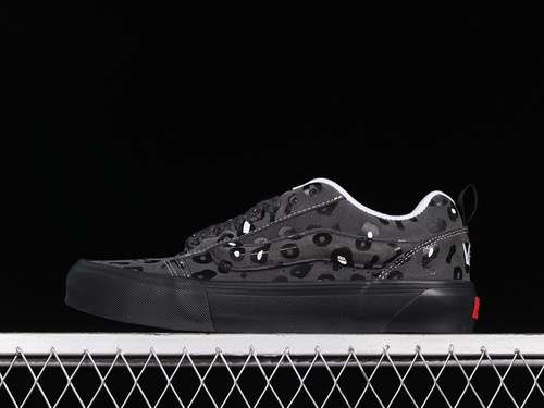 300VN0A7Q5JB3MIMRAN POTATO X KNUSKOOL VR3 LX LEOPARD ASPHALTBLACKWHITEUNISEX3544