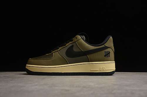 340DH3064300UNDEFEATED AIR FORCE 1 LOW SP CARGO KHAKIBLACKWOMAN3639MAN4045