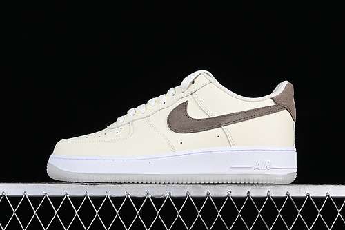 280FN5832101AIR FORCE 1 07 LOW WHITEYELLOWGREYWOMAN3639MAN4045