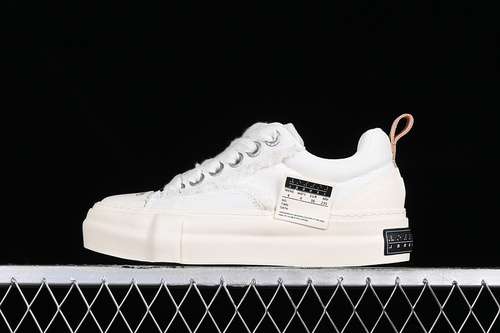 430XVESSEL NOUGAT LOWS WHITEGREYBLACKWOMAN3539MAN4045
