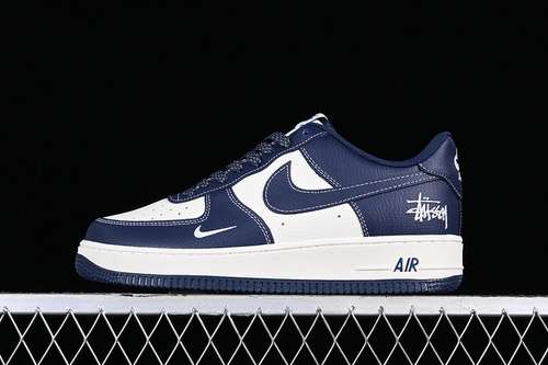 320AE1686102AIR FORCE 1 07 LOW WHITEBLUEWOMAN3639MAN4045