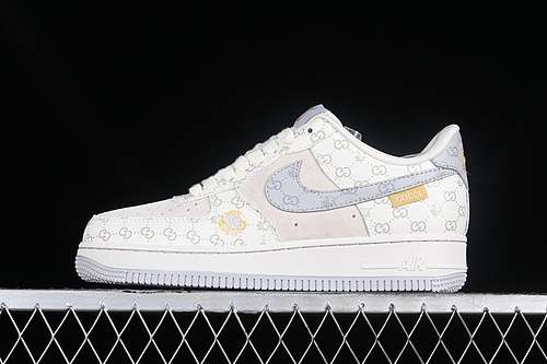 340LX1988004AIR FORCE 1 07 LOW GREYWHITEWOMAN3639MAN4045