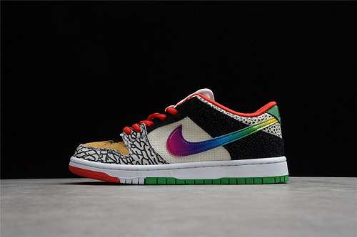 550CZ2239600DUNK LOW SB WHAT THE PAUL MULTICOLORMULTICOLORWOMAN3639MAN4047