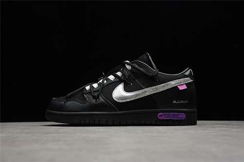 480DM1602001OW X SB DUNK LOW THE 50 BLACKBLACKSILVERWOMAN3639MAN4047
