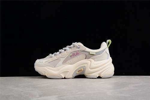 300F12W141107FBKFUSION HERITAGE RUNNING SHOES BEIGEBEIGEBEIGEWOMAN3639MAN4045