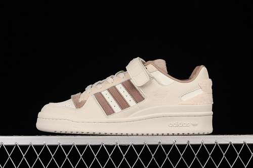 300GY4126FORUM LOW FLEECE CLOUD WHITECLOUD WHITEBROWNWOMAN3639MAN4045