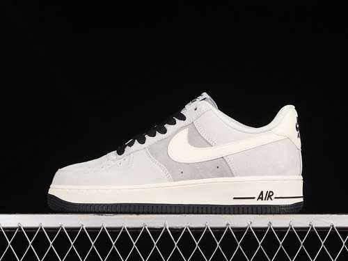 330KT3396225AIR FORCE 1 LOW 07 LIGHT GREYBEIGEBLACKWOMAN3639MAN4045