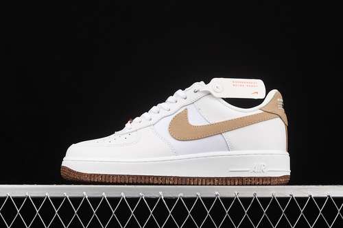 300CZ0338101AIR FORCE 1 LOW 07 LV8 RHUBARB WHITENETURALWHITEBLACKUNSIEX3645