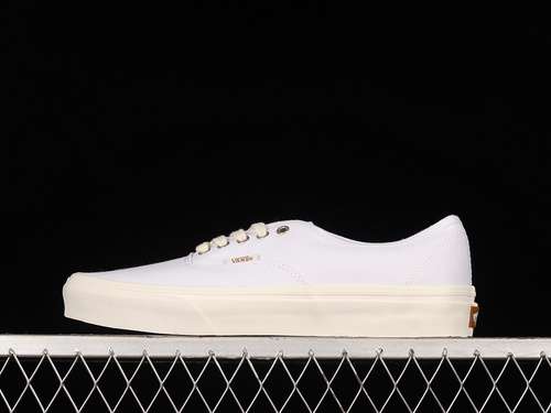 230VN000Q0DQLZAUTHENTIC PRO TRUE WHITETRUE WHITEWOMAN3539MAN4044