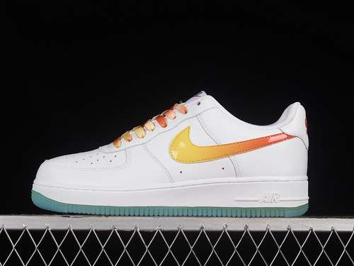 300NJ5696789AIR FORCE 1 07 LOW WHITEREDGREENYELLOWWOMAN3639MAN4045