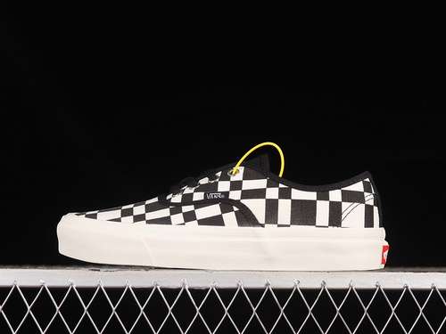220VN0A4BVYBA2WOVEN CHECK AUTHENTIC 44 DX BLAVKWHITEWOMAN3539MAN4044