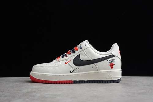 360CH2806306AIR FORCE 1 LOW 07 BEIGEREDREDWOMAN3639MAN4045
