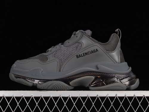 550W2GA11801VG BALENCIAGA TRIPLE S 30 SNEAKERS BLACKBLACKBLACKWOMAN3539MAN4046