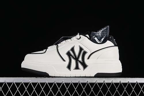 2603ASXCA12N50WHSNY MLB CHUNKY LINER BASIC WHITEBLACKWOMAN3539MAN4045