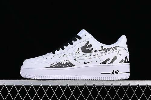 340AM0703121AIR FORCE 1 07 LOW WHITEBLACKGREYWOMAN3639MAN4045