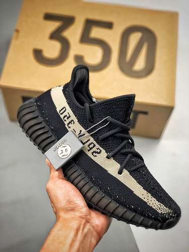 580BY1604OG YEEZY BOOST 350 V2 OREO CORE BLACKCLOUD WHITEUNISEX3648
