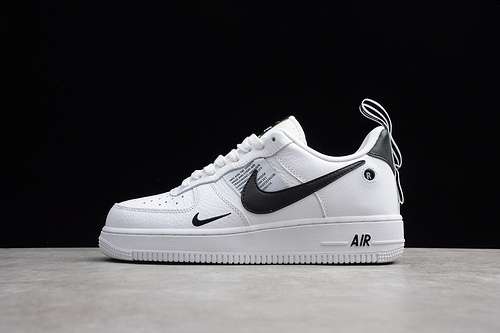 AJ7747100AIR FORCE 1 LOW 07 LV8 UTILITY WHITEWHITEBLACKTOUR YELLOW