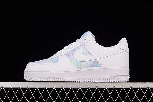 300CH3512003AIR FORCE 1 07 LOW WHITEBLUEVIOLETWOMAN3639MAN4045