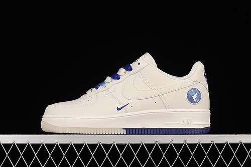 340ML5801501AIR FORCE 1 07 LOW BEIGEBEIGEDARK BLUEWOMAN3639MAN4045