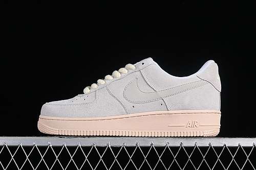 320DO6730100AIR FORCE 1 07 LOW SUMMIT WHITEPEARL WHITEBLACKWOMAN3639MAN4045
