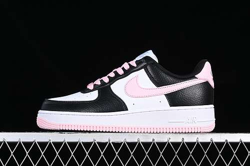 320CW2288111AIR FORCE 1 07 LOW WHITEBLACKPINKWOMAN3639MAN4045