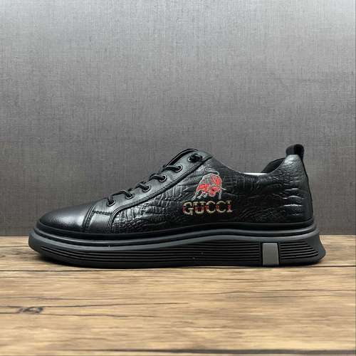 400GUCCI CASUAL SHOES BLACKBLACKREDMAN3844