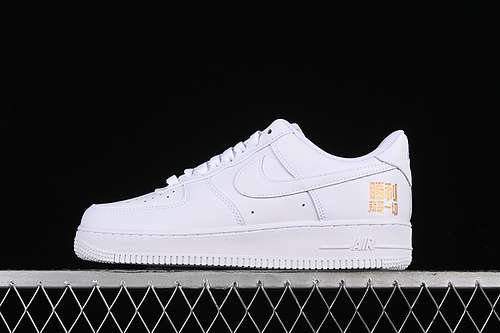 280CH8065001AIR FORCE 1 07 LOW WHITEWOMAN35539MAN4045