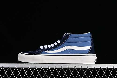 230VN0A391F5TUVANS SK8MID WHITEBLUEWOMAN3539MAN4044