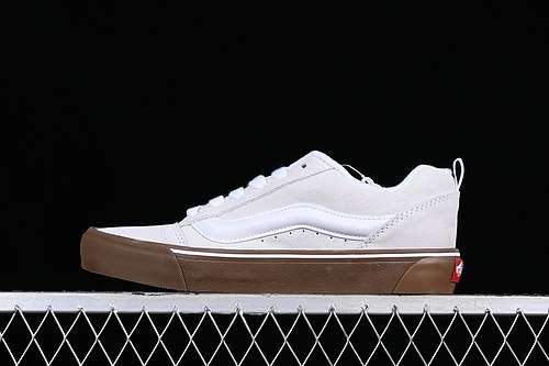 240VN0009QCWHTKNUSKOOL VR3 LX WHITEBROWNWOMAN3539MAN4044