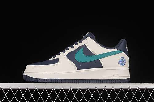 320BS8872033AIR FORCE 1 07 LOW DARK BLUEWHITEDARK GREENWOMAN3639MAN4045