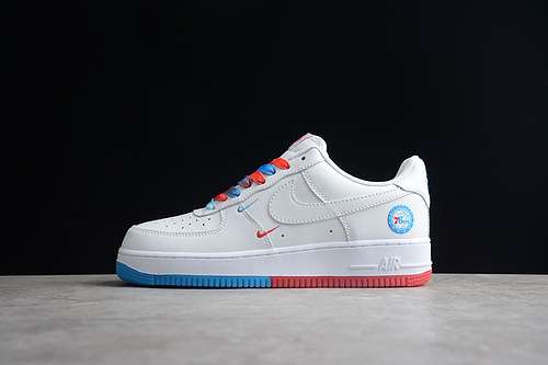 340AI5958300AIR FORCE 1 LOW WHITEBLUEREDWHITEWOMAN3639MAN4045
