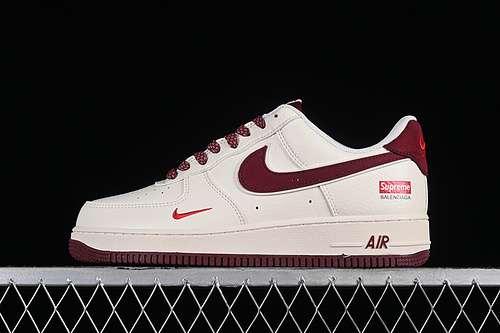 300CW2288111AIR FORCE 1 07 LOW WHITEREDWOMAN3639MAN4045