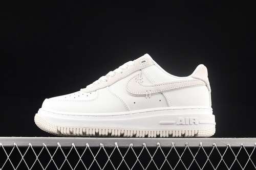 270DD9605100AIR FORCE 1 LUXE SUMMIT WHITELIGHT BONESUMMIT WHITEMAN4046