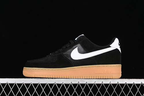 280FQ8714004AIR FORCE 1 07 LOW BLACKSUMMIT WHITEGUM LIGHT BROWNWOMAN3639MAN4045