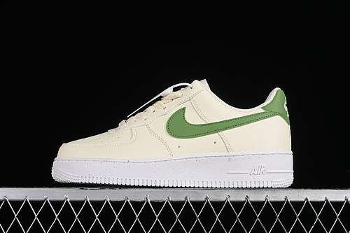 280DV3808102AIR FORCE 1 07 LOW COCONUT MILKCHLOROPHYLLSAILVOLTBLACKUNISEX3645