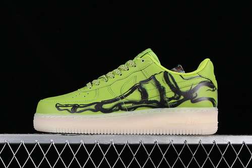 320CW2288111AIR FORCE 1 07 LOW GREENBLACKWHITEWOMAN3639MAN4045