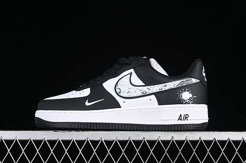 320DV0788002AIR FORCE 1 07 LOW BLACKBLACKWHITEWOMAN3639MAN4045