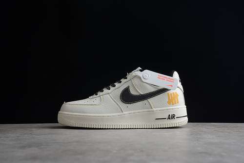 320UN2588122AIR FORCE 1 LOW 07 RICE WHITERICE WHITEBLACKWOMAN35539MAN4045