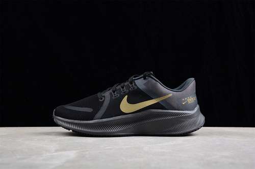 【280】[DA1105-010]-[QUEST 4 BLACK/DARK SMOKE GREY/METALLIC GOLD]-[MAN:39-45]